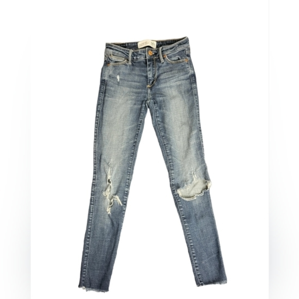 Abercrombie Distressed‎ Ankle Jeans